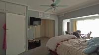 Main Bedroom - 48 square meters of property in Olivedale