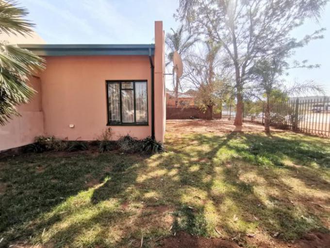 Standard Bank SIE Sale In Execution 4 Bedroom House for Sale in Fauna Park - MR277908