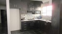 Kitchen - 16 square meters of property in Windmill Park