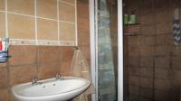 Main Bathroom - 3 square meters of property in Emalahleni (Witbank) 