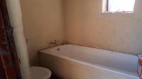 Bathroom 1 of property in Madadeni