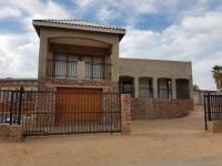 2 Bedroom 1 Bathroom House for Sale for sale in Oudtshoorn