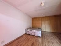 Main Bedroom - 17 square meters of property in Mackenzie Park