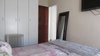 Main Bedroom - 15 square meters of property in Amorosa