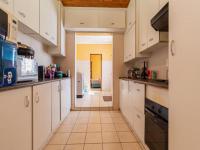 Kitchen - 11 square meters of property in Erasmus