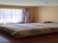 Main Bedroom of property in Meadowlands