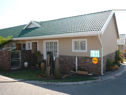 2 Bedroom Retirement Home for Sale For Sale in Ninapark - Private Sale - MR29231