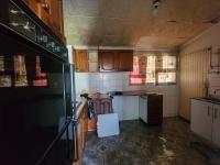 Kitchen of property in Northdale (PMB)