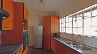 Kitchen - 16 square meters of property in Witpoortjie