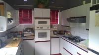 Kitchen - 36 square meters of property in Mid-ennerdale