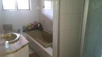 Bathroom 1 - 7 square meters of property in Mid-ennerdale