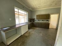 Kitchen - 26 square meters of property in Brakpan