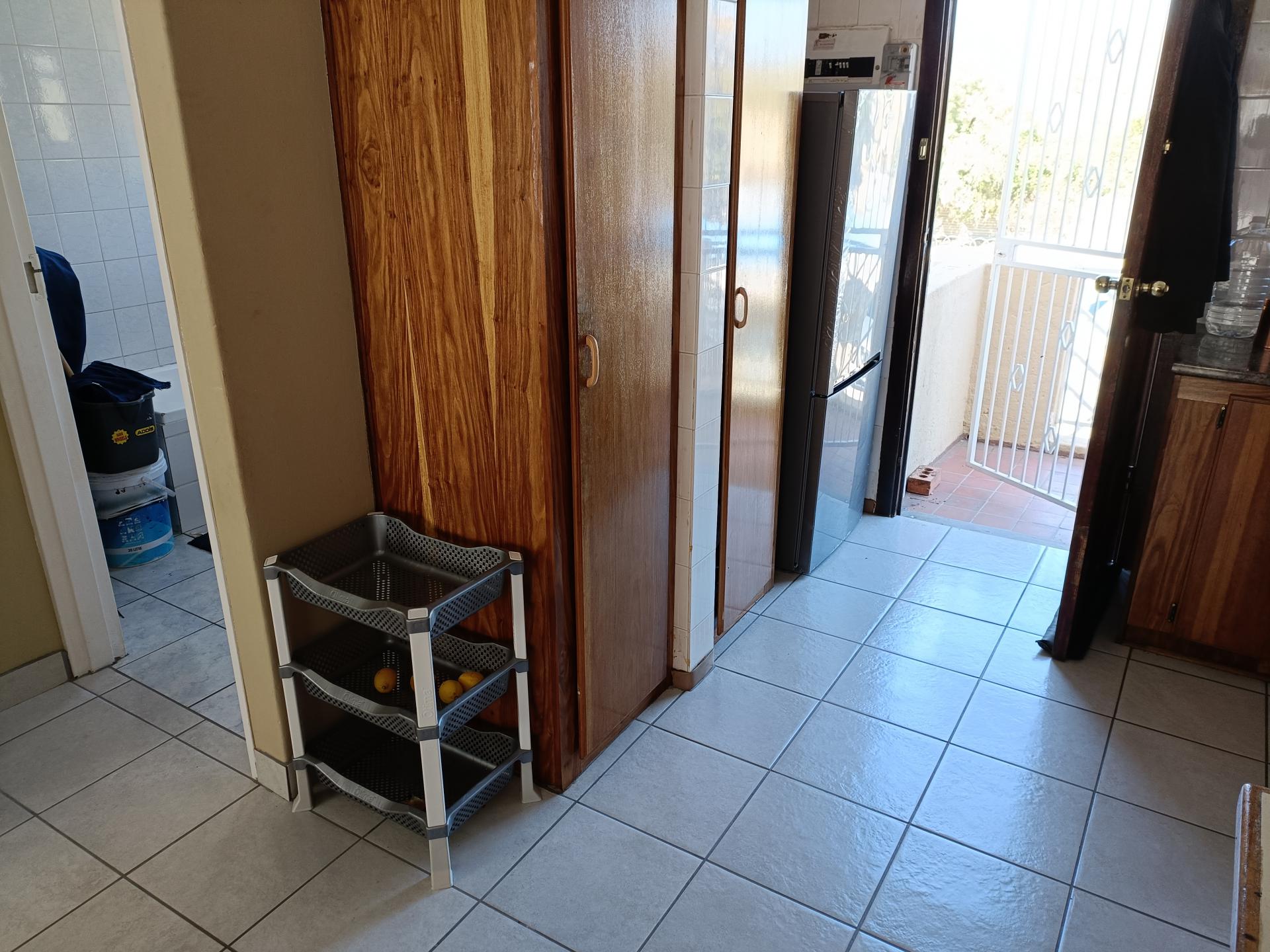 Kitchen of property in Pellissier