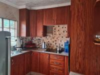 Kitchen of property in Tlhabane West