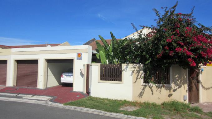 2 Bedroom House for Sale For Sale in Parklands - Home Sell - MR297065