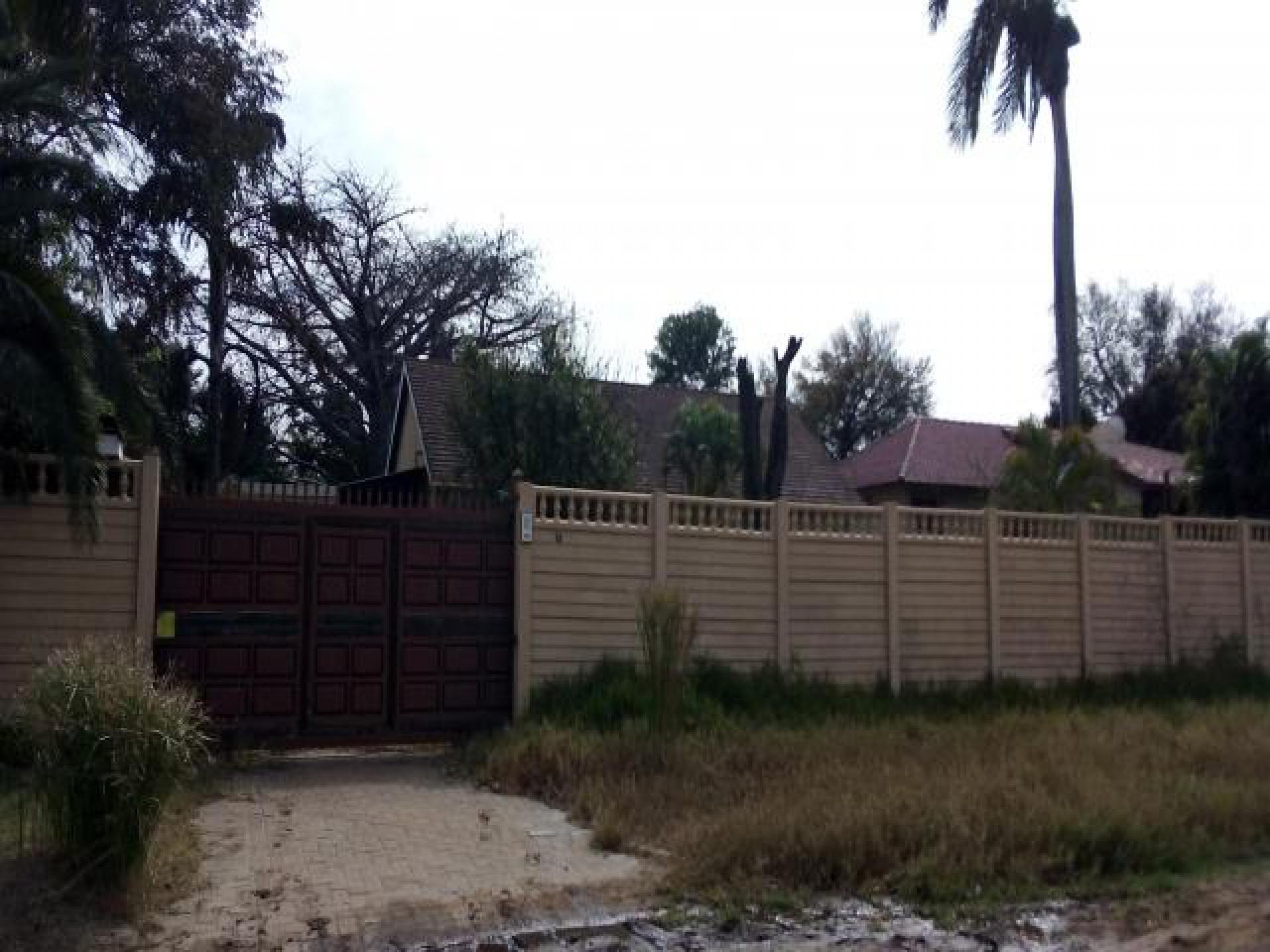 Front View of property in Phalaborwa