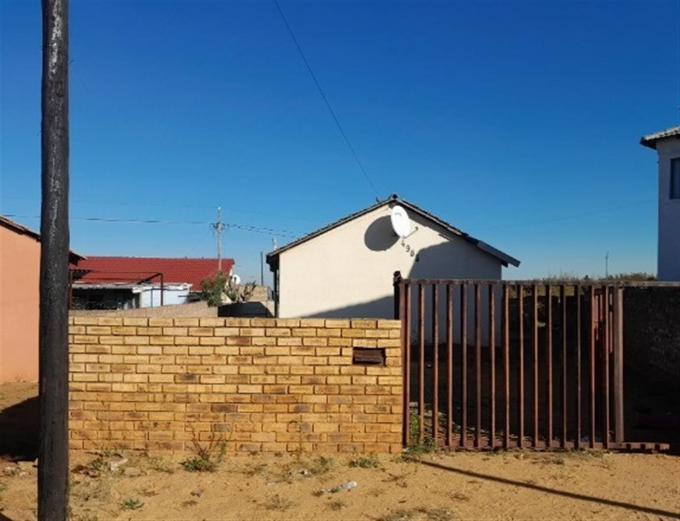 Standard Bank SIE Sale In Execution 2 Bedroom House for Sale in Mohlakeng - MR298216