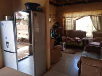 Kitchen - 10 square meters of property in Kwenele