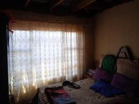 Bed Room 1 - 11 square meters of property in Kwenele