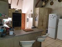 Kitchen of property in Safarituine