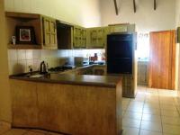 Kitchen of property in Safarituine