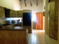 Kitchen of property in Safarituine