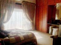 Main Bedroom of property in Safarituine