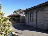 Balcony of property in Cashan