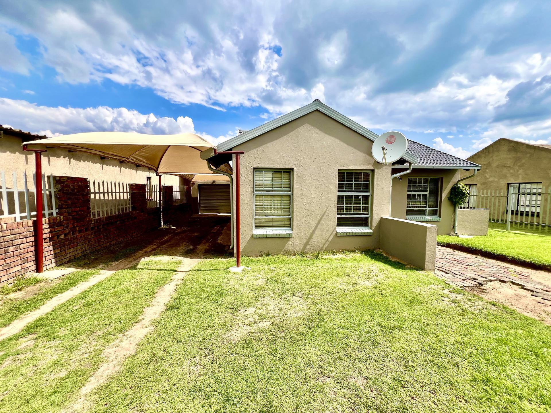 Front View of property in Wesselton