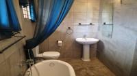 Main Bathroom of property in Beaufort West