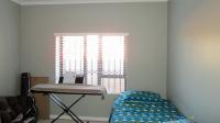 Bed Room 1 - 15 square meters of property in Cashan