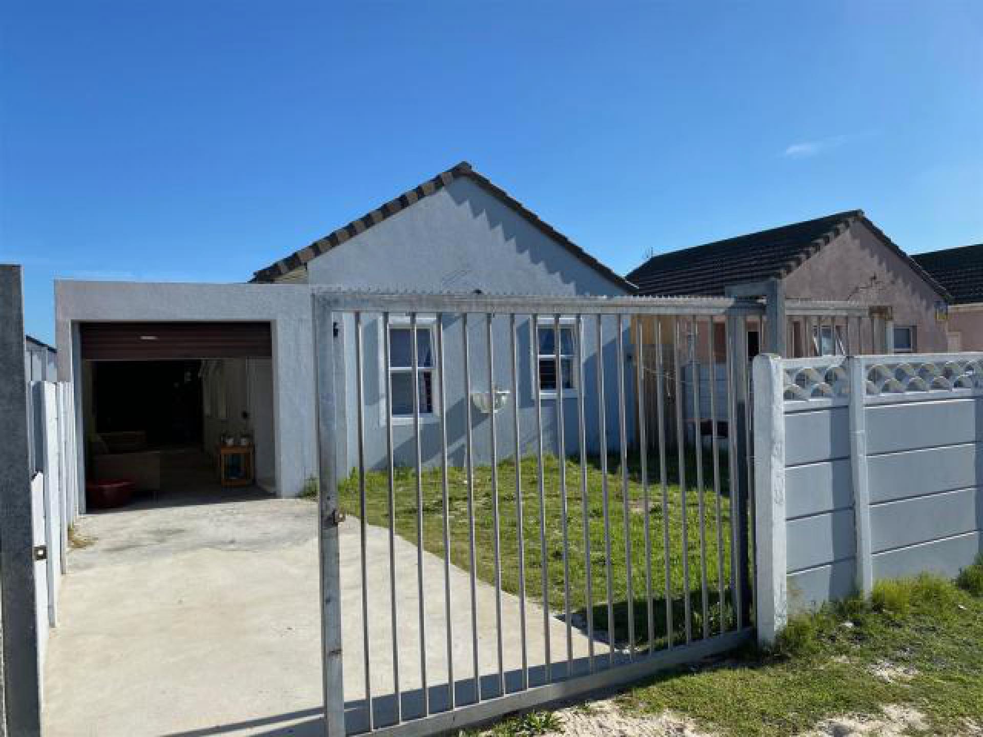 Front View of property in Mitchells Plain