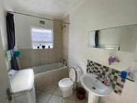 Bathroom 1 of property in Mitchells Plain