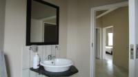 Bathroom 1 - 5 square meters of property in Waterkloof (Rustenburg)