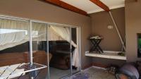 Patio - 11 square meters of property in Waterkloof (Rustenburg)