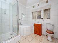 Bathroom 1 - 13 square meters of property in Van Dykpark