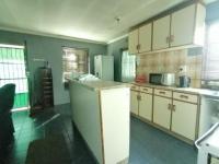 Kitchen of property in New Eastridge