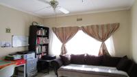 Bed Room 1 - 13 square meters of property in Protea Park (North West)