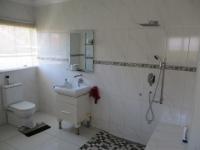 Bathroom 1 - 2 square meters of property in Lenasia South