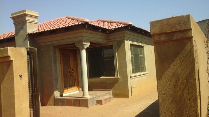 2 Bedroom House for Sale For Sale in Tshepisong - MR326944