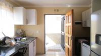 Kitchen - 7 square meters of property in Riverside View