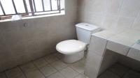 Bathroom 1 - 12 square meters of property in Selection park