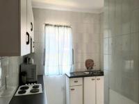 Kitchen - 12 square meters of property in Safarituine