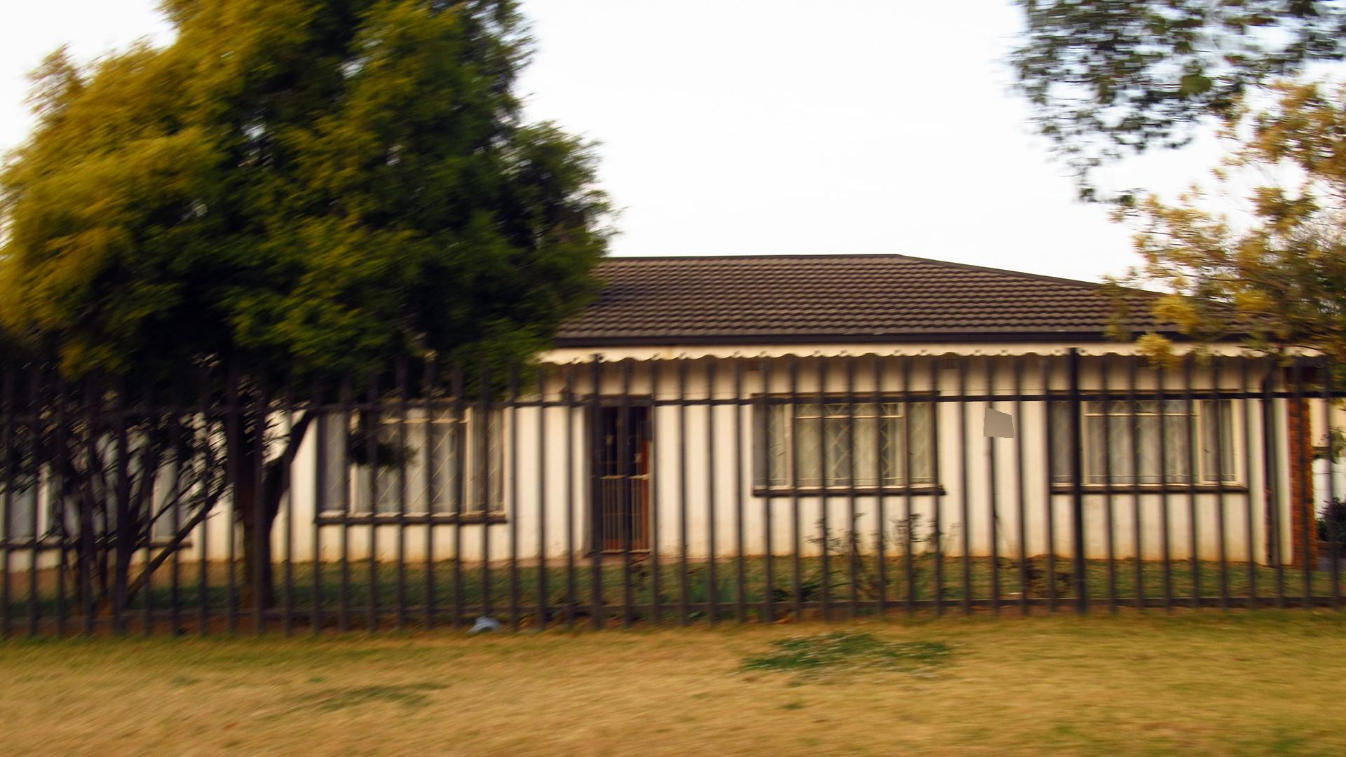 Front View of property in Northmead