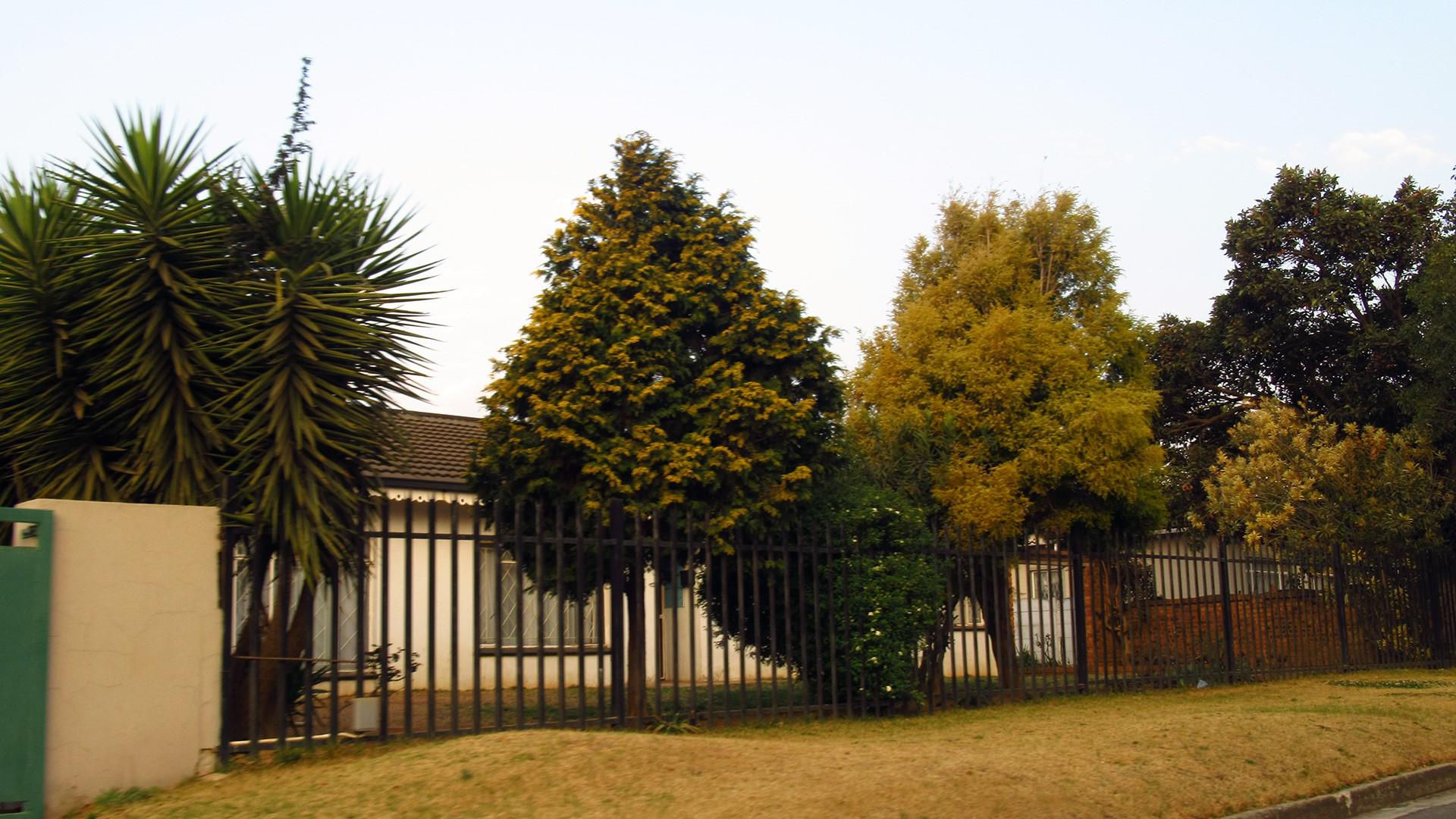 Front View of property in Northmead