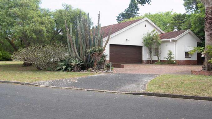 3 Bedroom House for Sale For Sale in Constantia CPT - Private Sale - MR338100