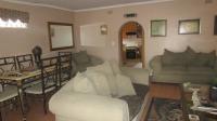 Lounges - 85 square meters of property in Brackenhurst