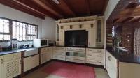 Kitchen - 19 square meters of property in Paulshof