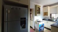 Scullery - 15 square meters of property in Paulshof