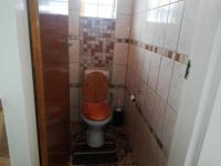 Bathroom 1 - 7 square meters of property in Randgate